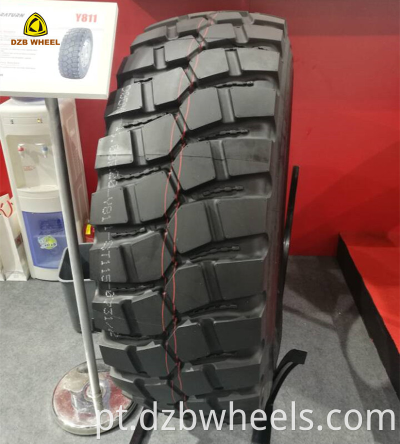 Military Truck Tire 14.00r20